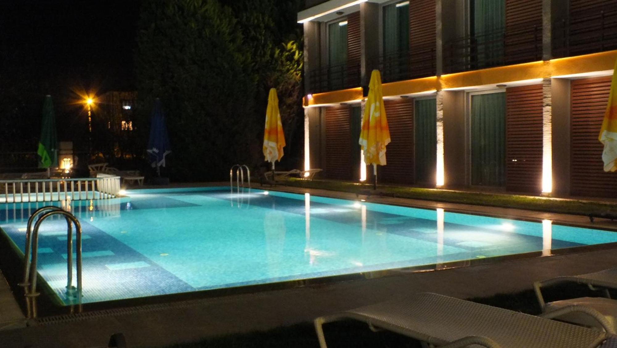 Zeytin Bahcesi Hotel İznik Extérieur photo